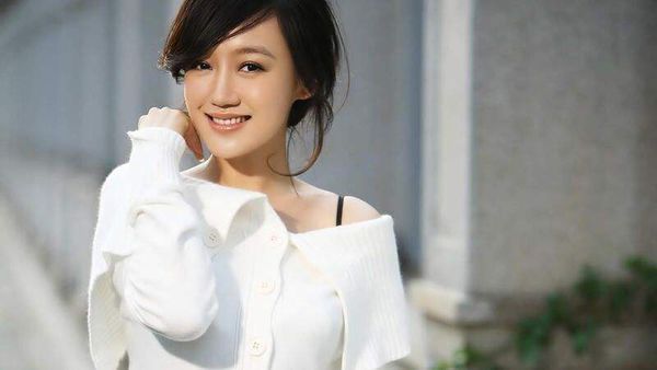 薛佳凝愛情公寓里演誰？深度解析角色混淆的真相與她的熒幕經(jīng)典