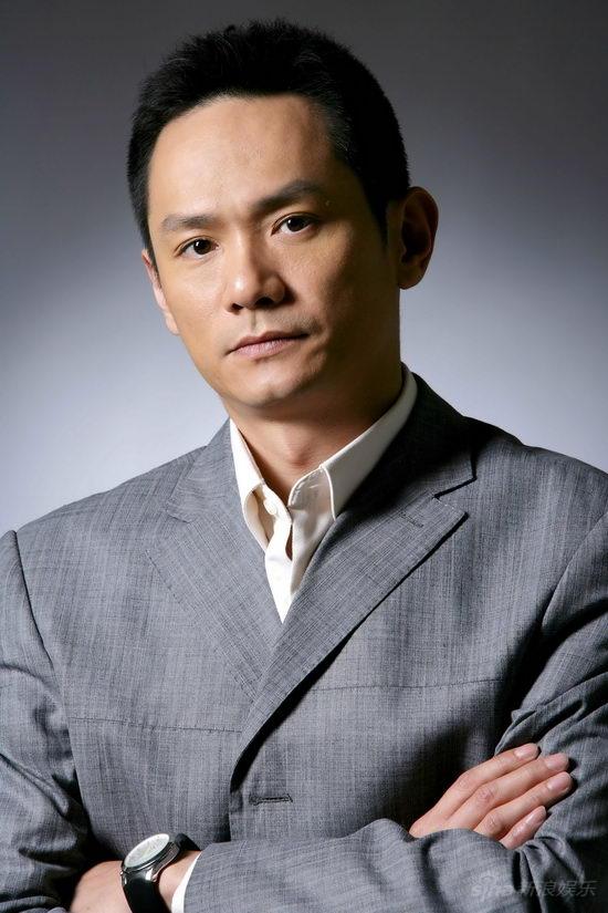 果靜林個人資料年齡簡介:深度解析這位實力派演員的藝術(shù)人生與家庭