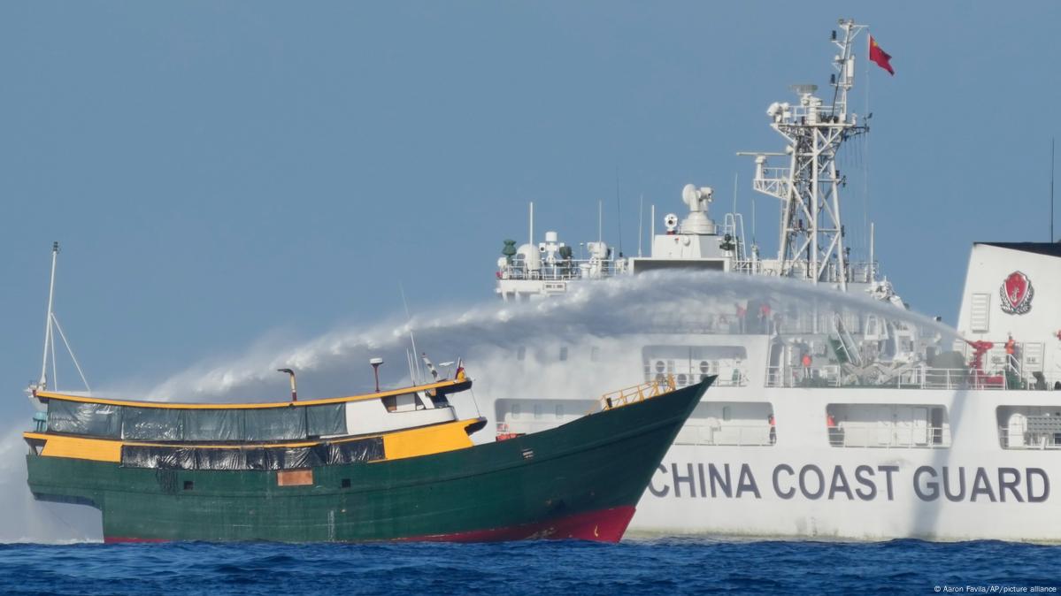 深海迷局：當(dāng)航母對峙最新消息叩響地緣博弈的邊境