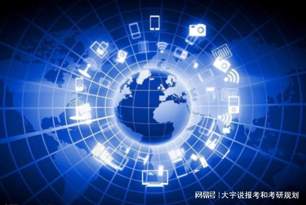 探秘未來:小李追尋2025新澳正版免費資料大全的奇遇之旅