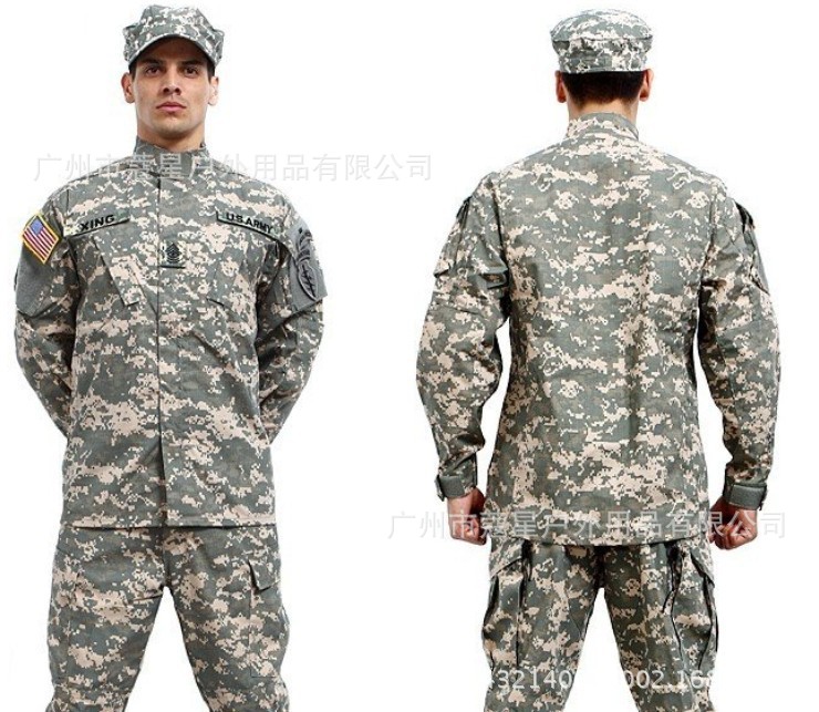 舊物市場(chǎng)的迷彩回響：對(duì)話星空迷彩美軍的榮光與爭(zhēng)議